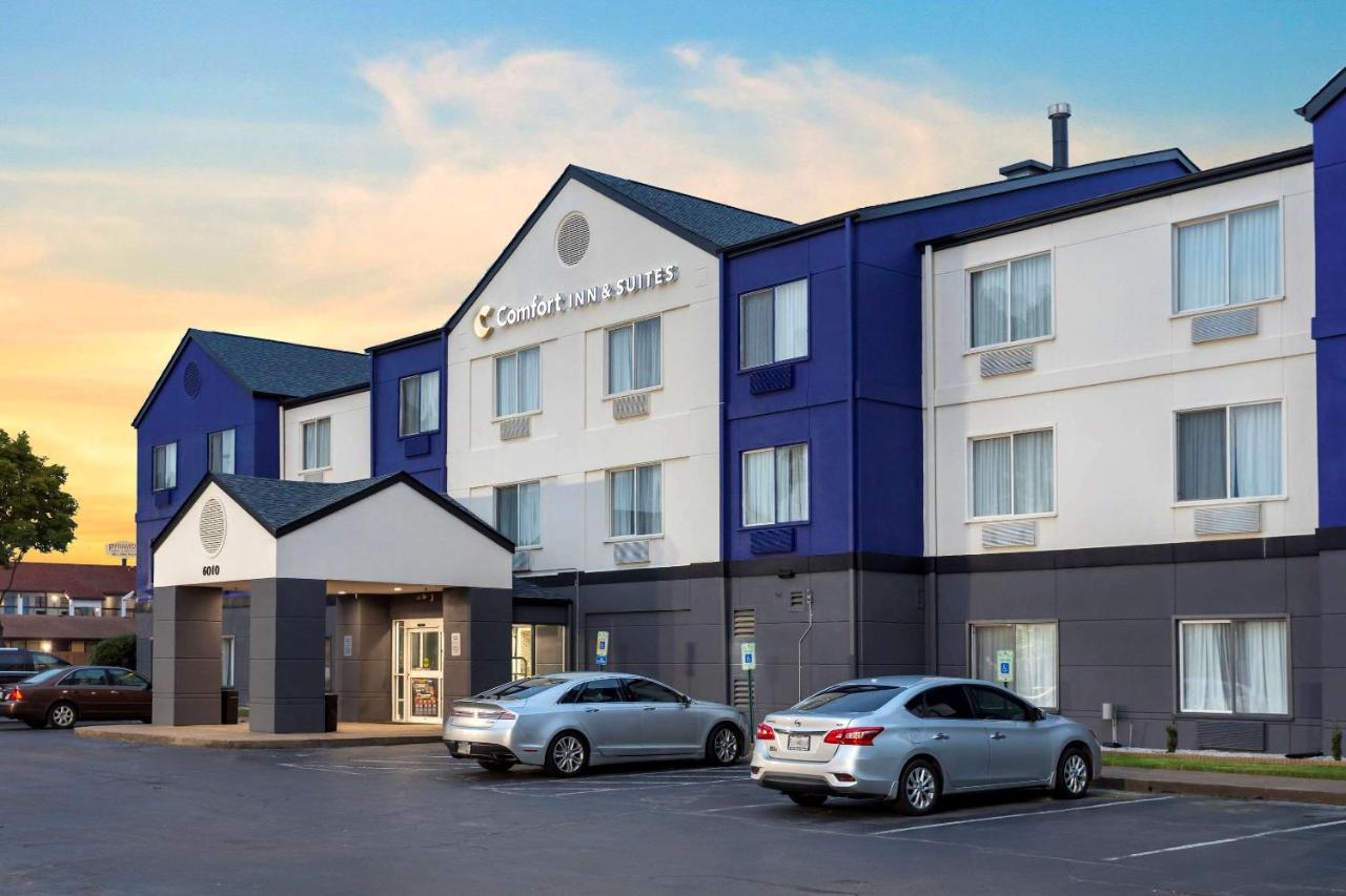 Comfort Inn & Suites Memphis Bagian luar foto