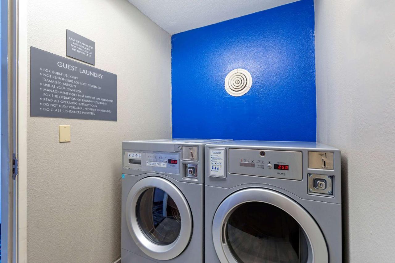 Comfort Inn & Suites Memphis Bagian luar foto