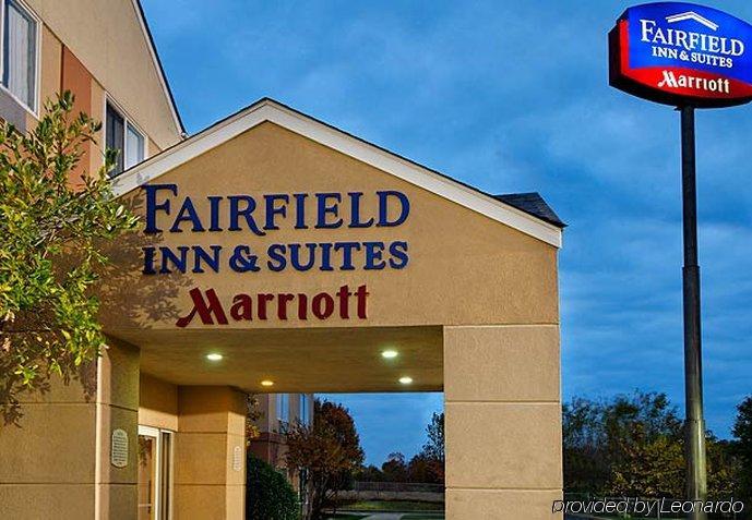 Comfort Inn & Suites Memphis Bagian luar foto