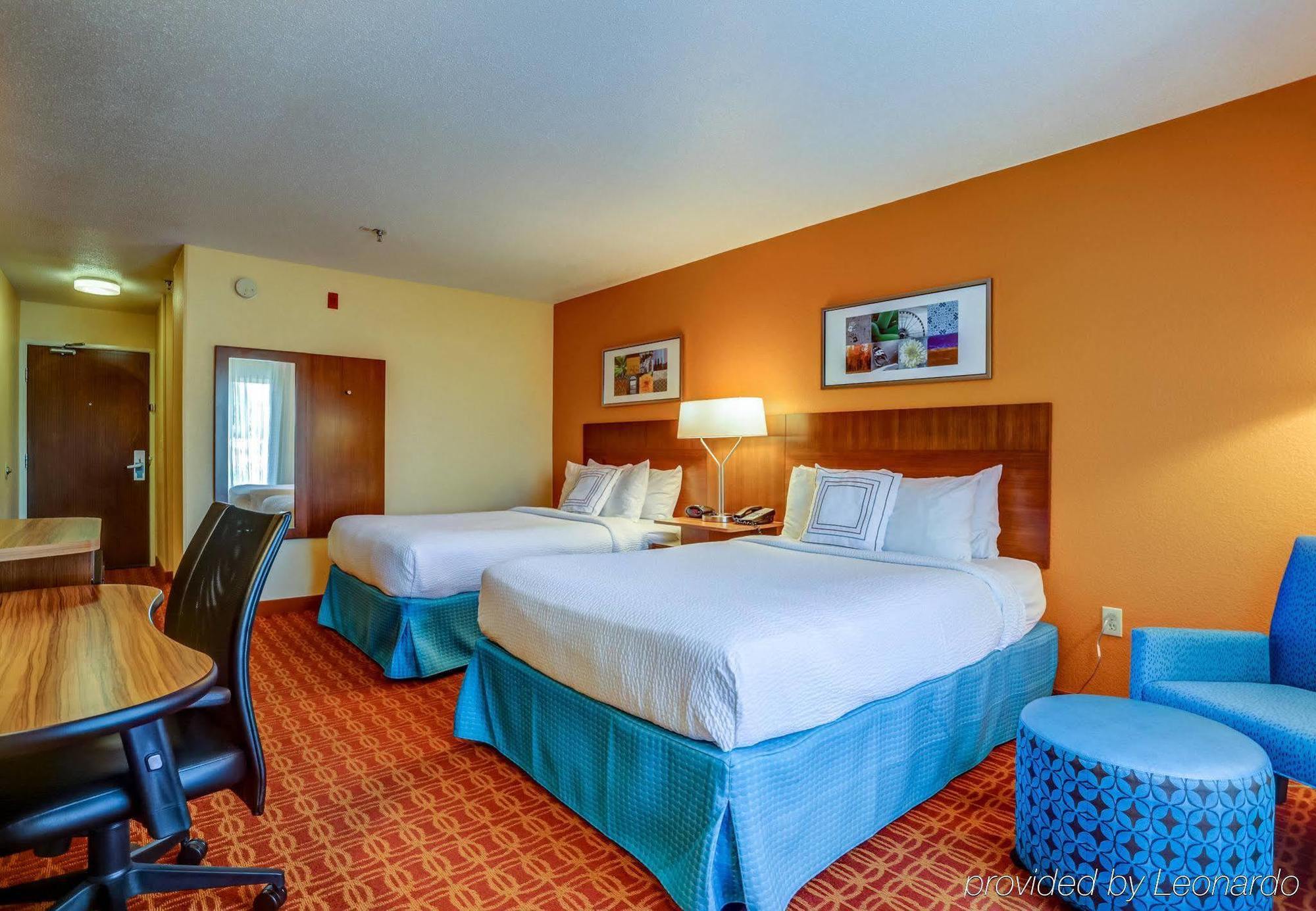 Comfort Inn & Suites Memphis Bagian luar foto