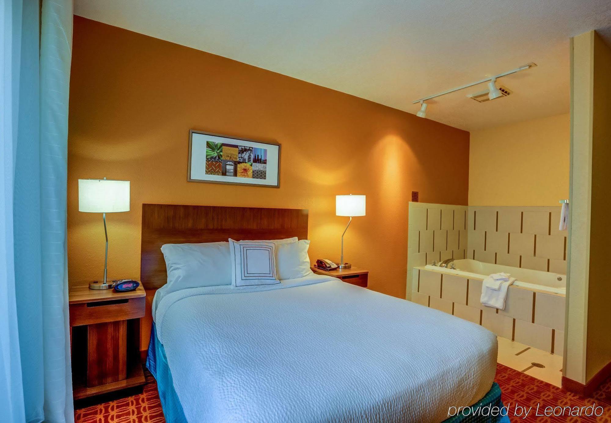 Comfort Inn & Suites Memphis Bagian luar foto